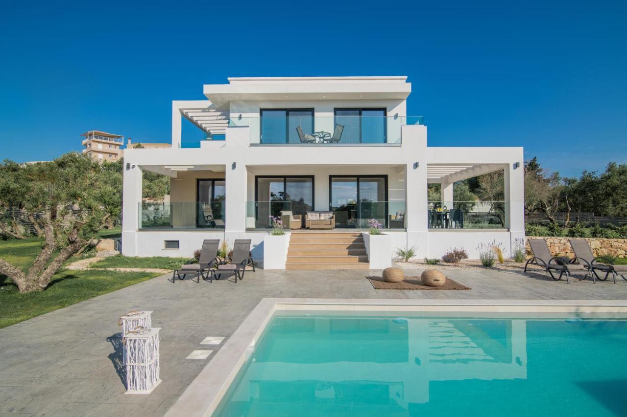 Valentino Luxury Villa Plános Dış mekan fotoğraf