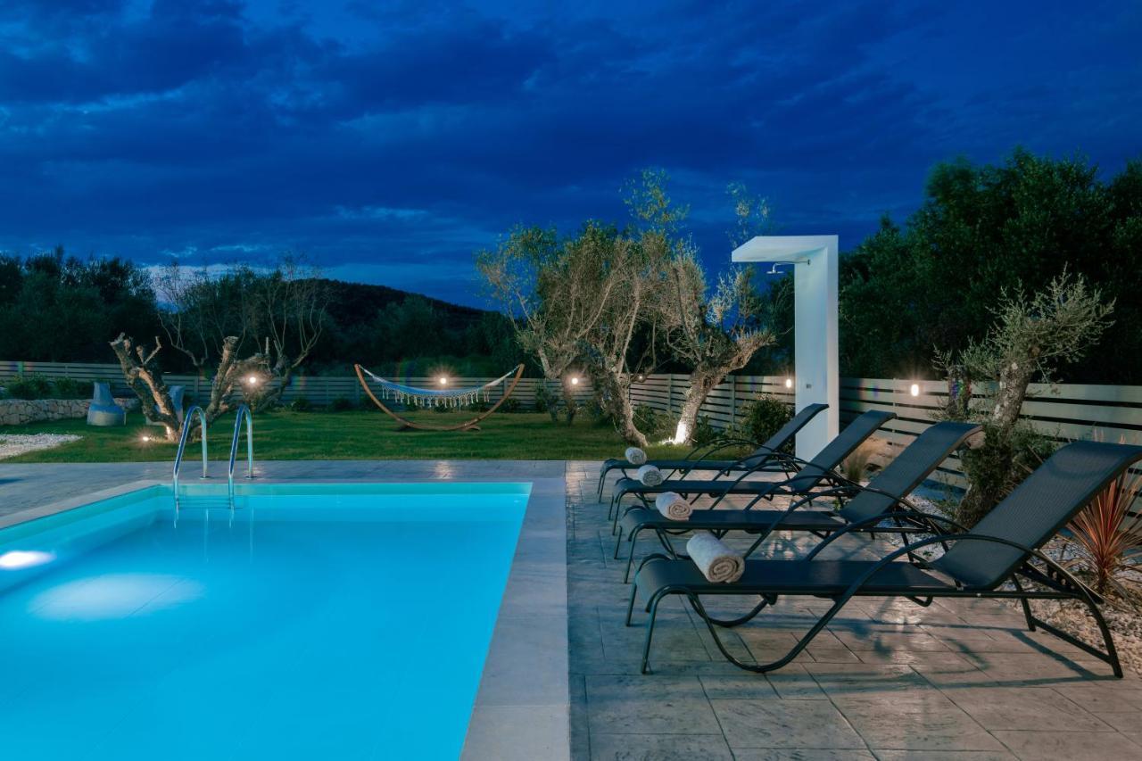 Valentino Luxury Villa Plános Dış mekan fotoğraf