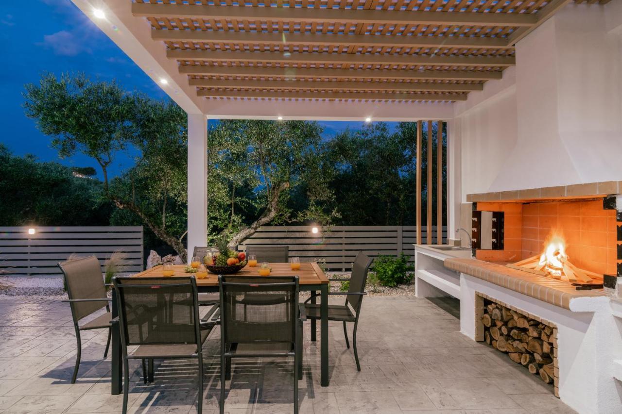 Valentino Luxury Villa Plános Dış mekan fotoğraf