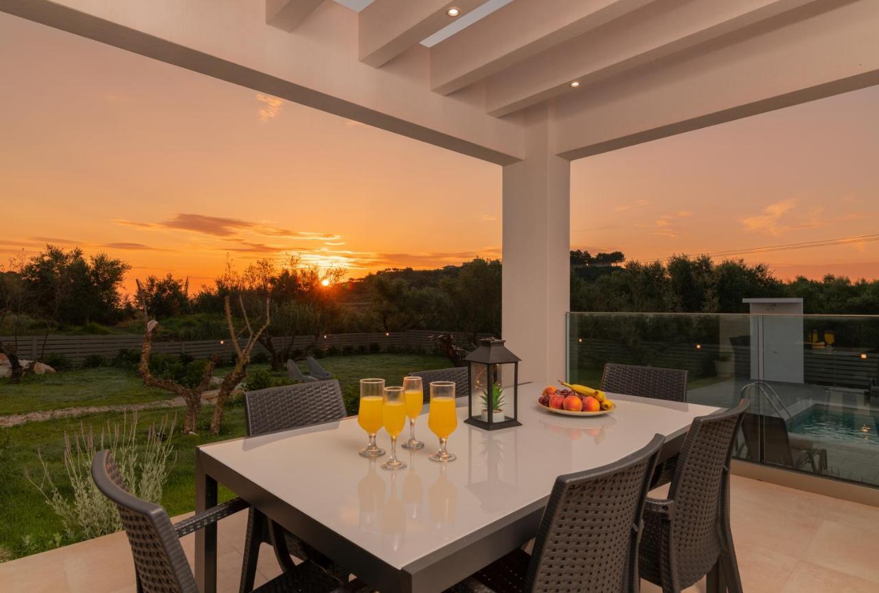 Valentino Luxury Villa Plános Dış mekan fotoğraf